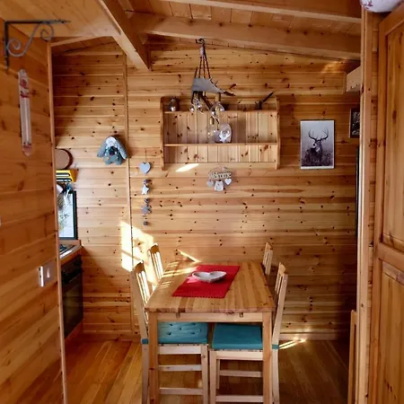 Cozy Bungalow Chalet